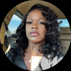 Meet your Posher, Kierra